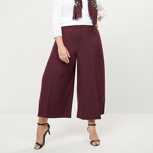 NWT Lane Bryant stretch wide leg crop - Maroon/plum